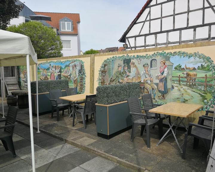 Eis- und Crepegarten am Wenzelsplatz